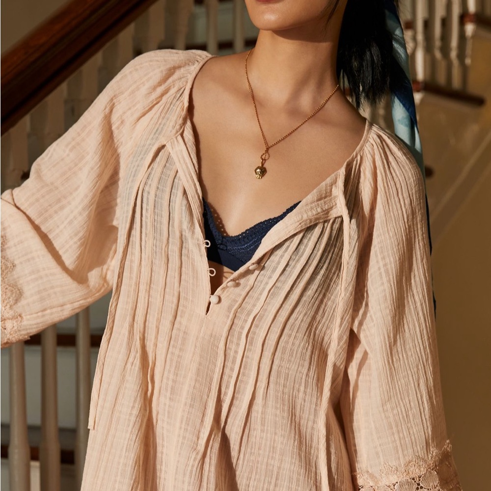 Elegant Lace Tunic Lounge Dress - Picture 2 of 8